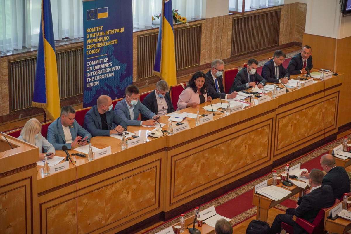 Комітет з питань інтеграції України до Євросоюзу провів за участі Консультативної місії ЄС виїзне засідання в Ужгороді