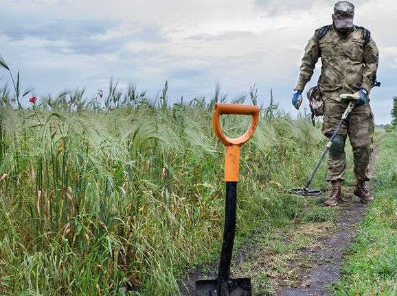 Аграрії будуть отримувати компенсації від держави за розмінування землі