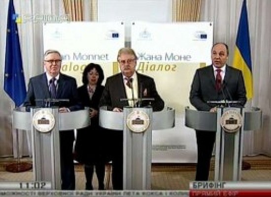 Спільний брифінг А.Парубія, П.Кокса і  Е.Брока 20 квітня 2017   